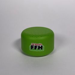 Grüner Lautsprecher mit Logo Hit Radio FFH